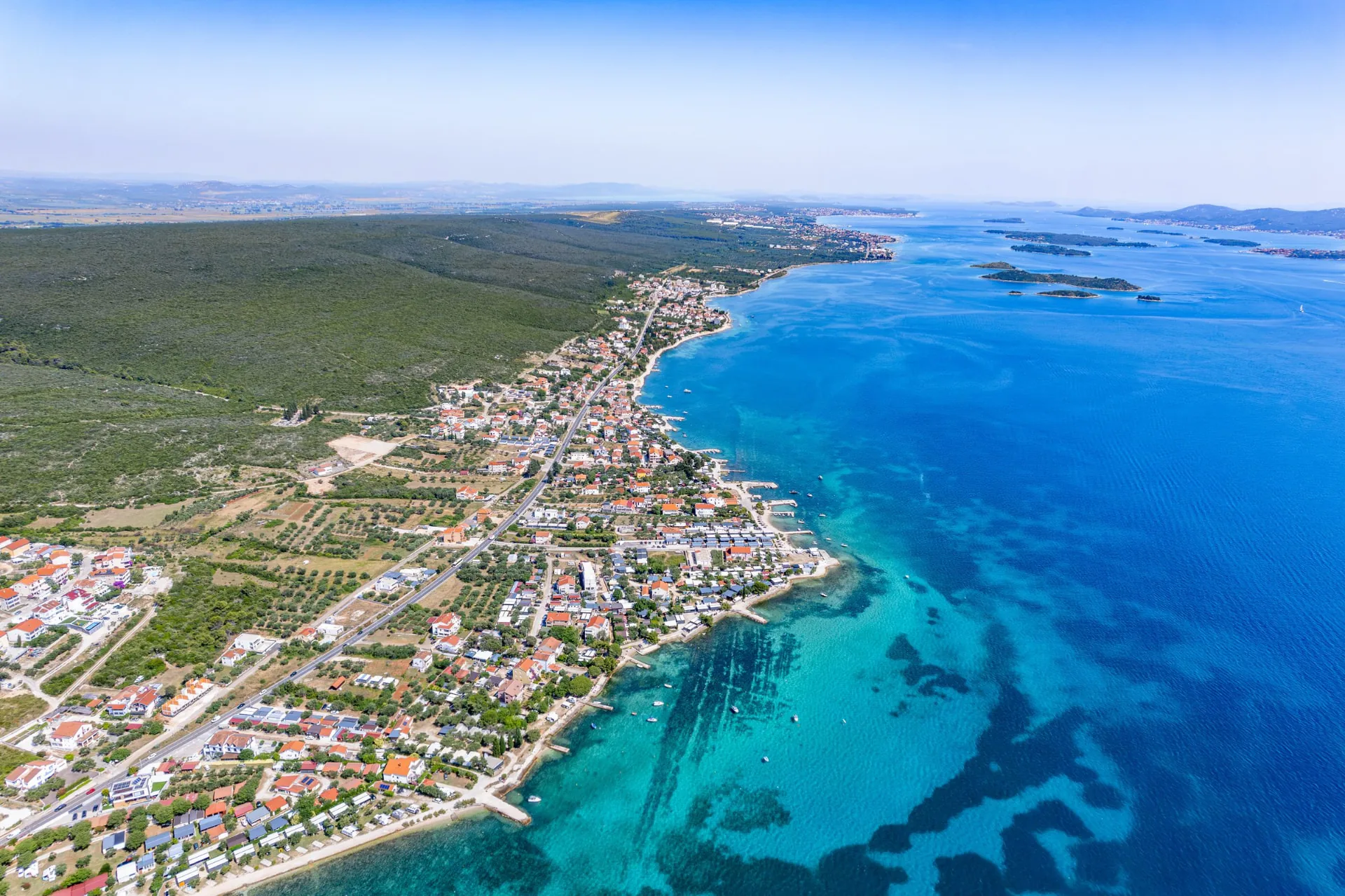 Sveti Petar na Moru · mjesto iznad plaže